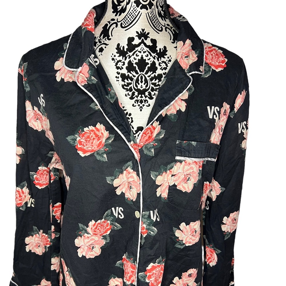Victoria Secret Roses Print Robe Size Medium - Picture 2 of 11